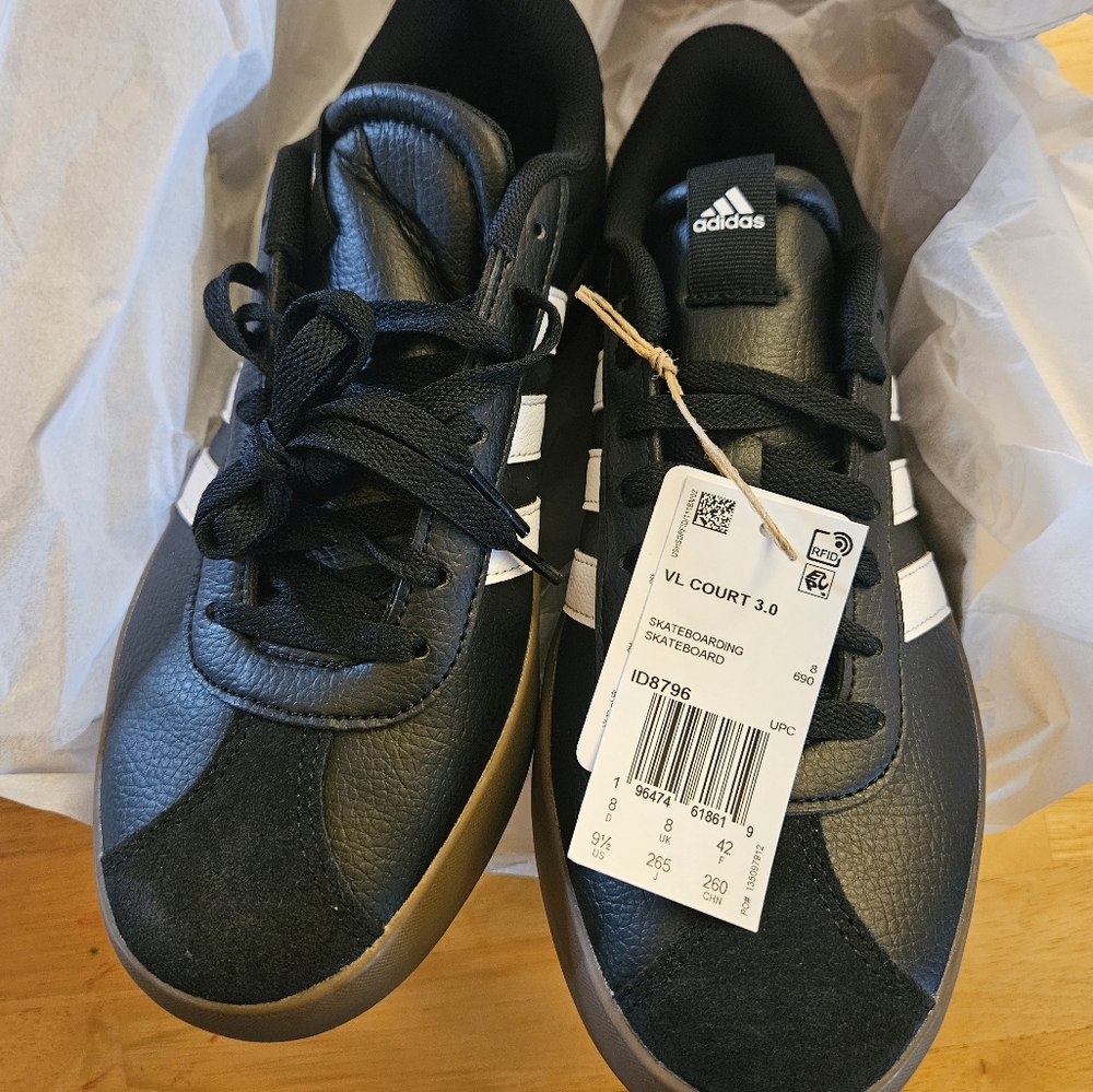 NWT Adidas VL Court 3.0 Sneakers Women